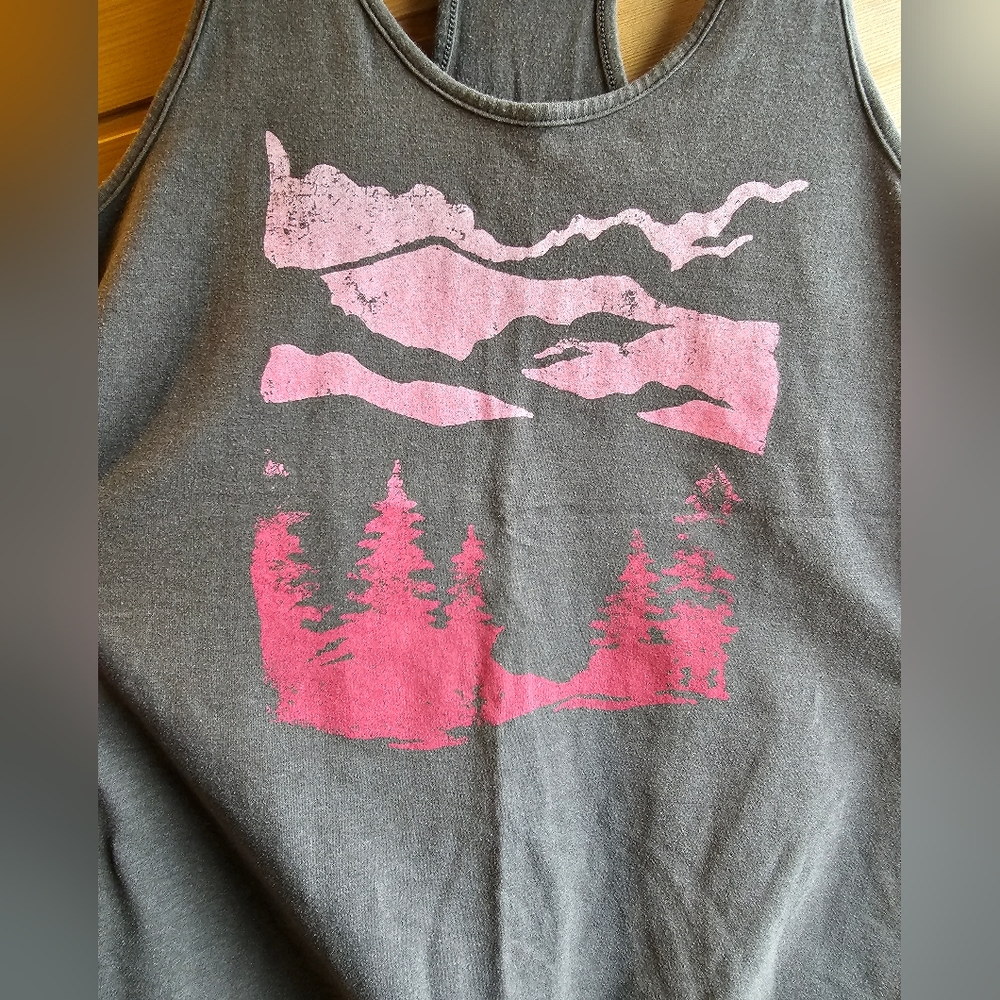 Under Armour Tank Grey with Pink Graphics